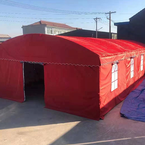Quanto è stata efficace la tecnologia aggiornata delle tende da esterno di Tent City? Gli ordini esteri sono aumentati del 38% su base annua nella prima metà dell'anno.