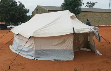 Come scegliere una tenda affidabile per i soccorsi in caso di catastrofe per un rifugio di emergenza domestico? — Tangshan Pengcheng Outdoor offre soluzioni pratiche