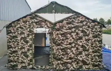 Come gestisci gli alloggi angusti quando una squadra sul campo si accampa insieme? La tenda della squadra in cotone Tangshan Pengcheng Outdoor Modello 84A aumenta l'efficienza dell'alloggio.