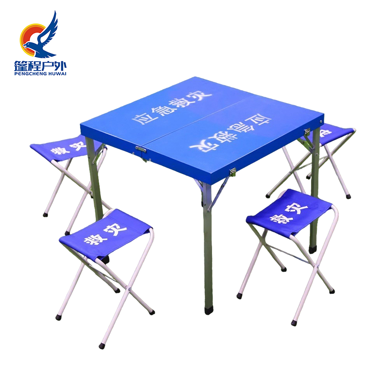 Set tavolo e sedia per soccorso di emergenza